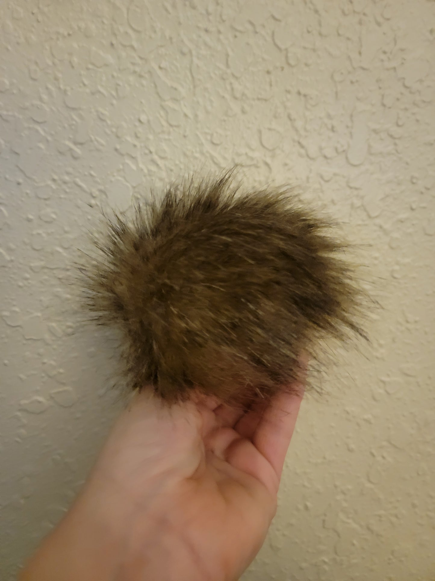 DIY Brown Pom Pom Squares (4pack)