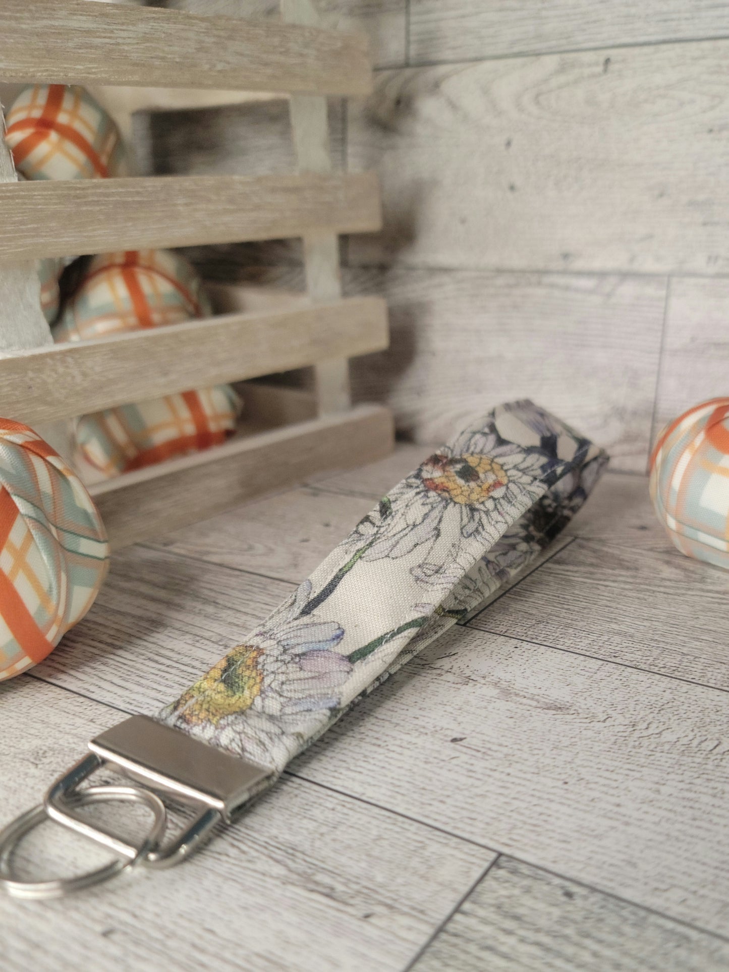 Artistic Flower Keychain Wristlet